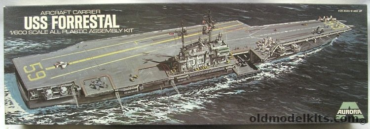 Aurora 1/600 CV-59 USS Forrestal Aircraft Carrier (also CV-60 Saratoga), 701 plastic model kit